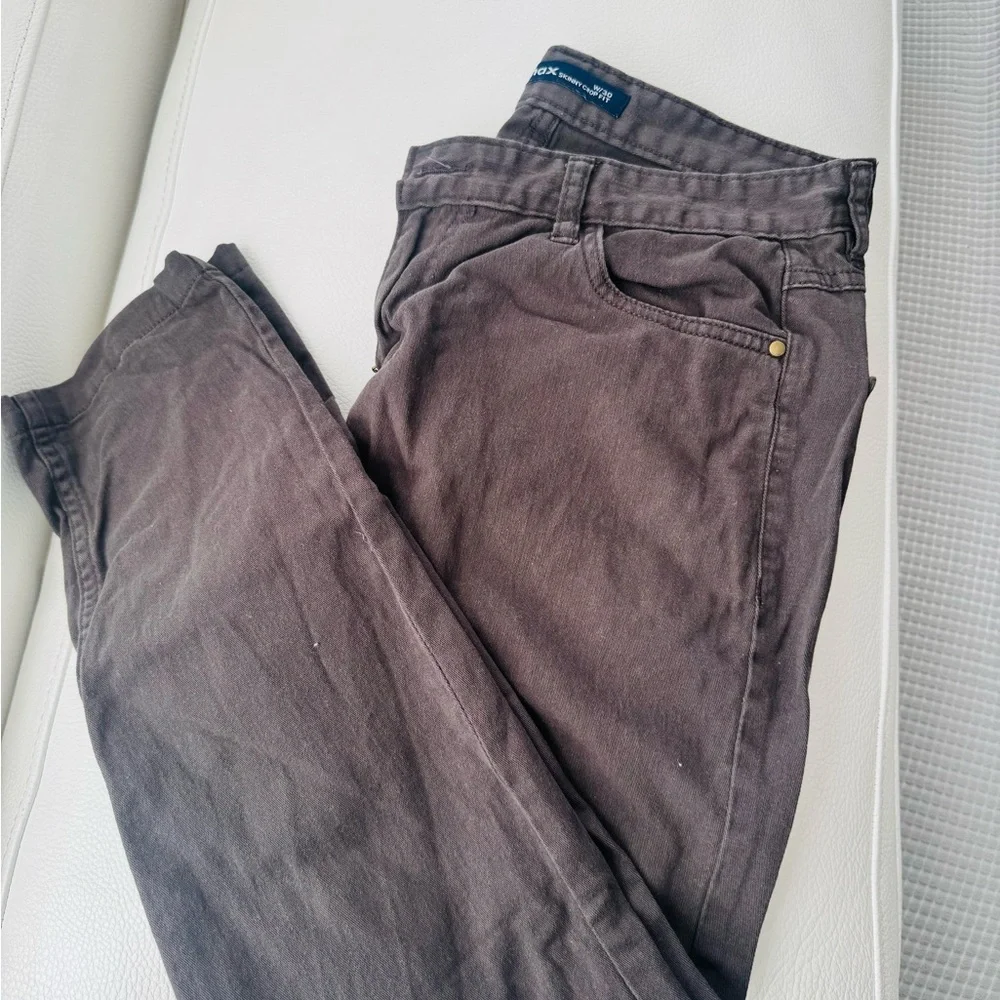 Men’s dark grey pants size 30 crop GUC